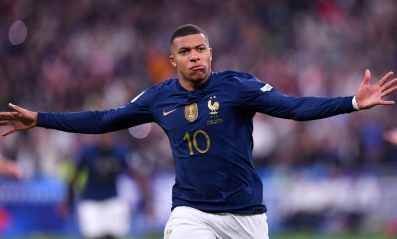 FW Kylian Mbappe