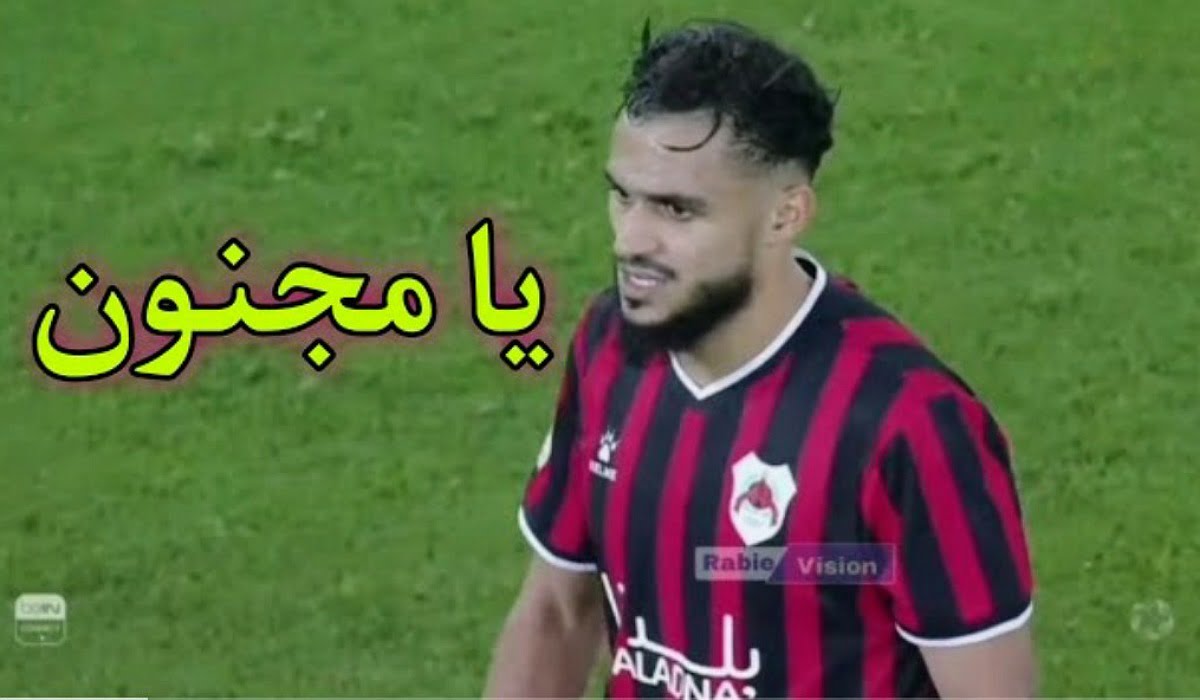 فيديو المهاري سفيان بوفال كاد أن يسجل من منتصف الملعب في الاولى مبارياته مع الريان