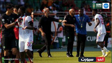 فيديو عدسات المصورين ترصد لقطة هزت العالم من وليد الركراكي وهو يتشاجر مع لاعب منتخب الكونغو - وليد الركراكي